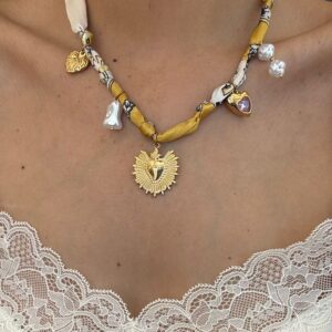 Collar de Tela Amarillo